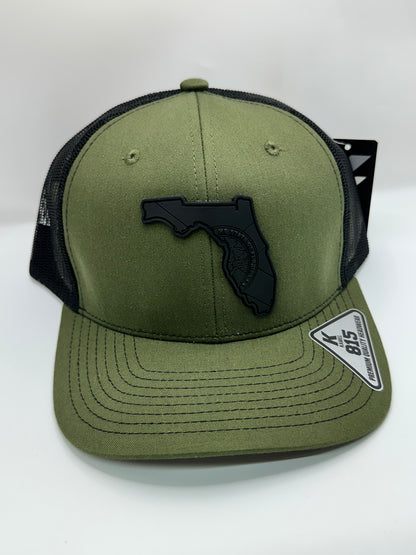Florida State Flag Black PVC Patch Kamel 815 Snapback Mesh Trucker Cap Slight Curve Hat Structured Mesh Back Adjustable Baseball Hat