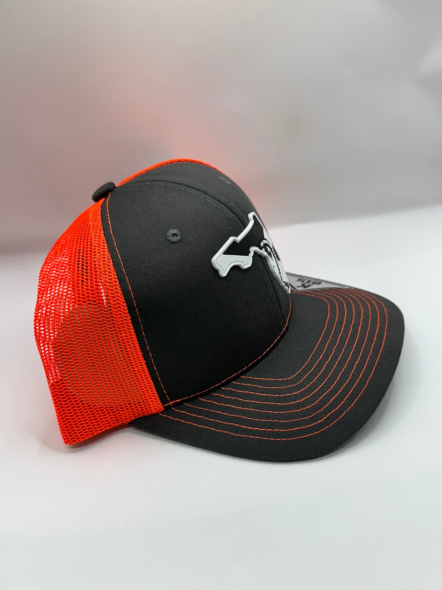 Florida State Flag Black and White PVC Patch Kamel 815 Snapback Mesh Trucker Cap Slight Curve Hat Structured Mesh Back Adjustable Baseball Cap