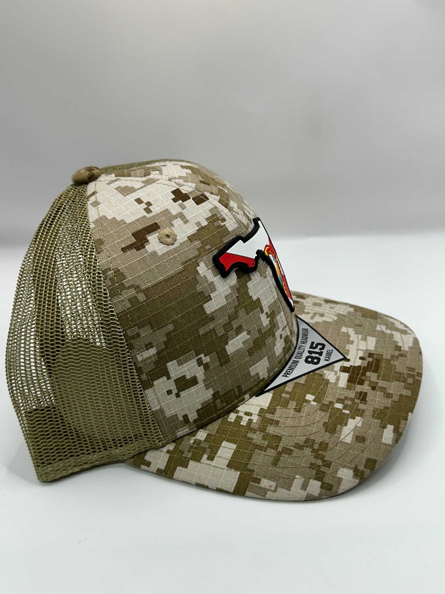 Digital Camo Florida State Flag PVC Patch Kamel 815 Snapback Mesh Trucker Cap Slight Curve Hat Structured Mesh Back Adjustable Baseball Hat