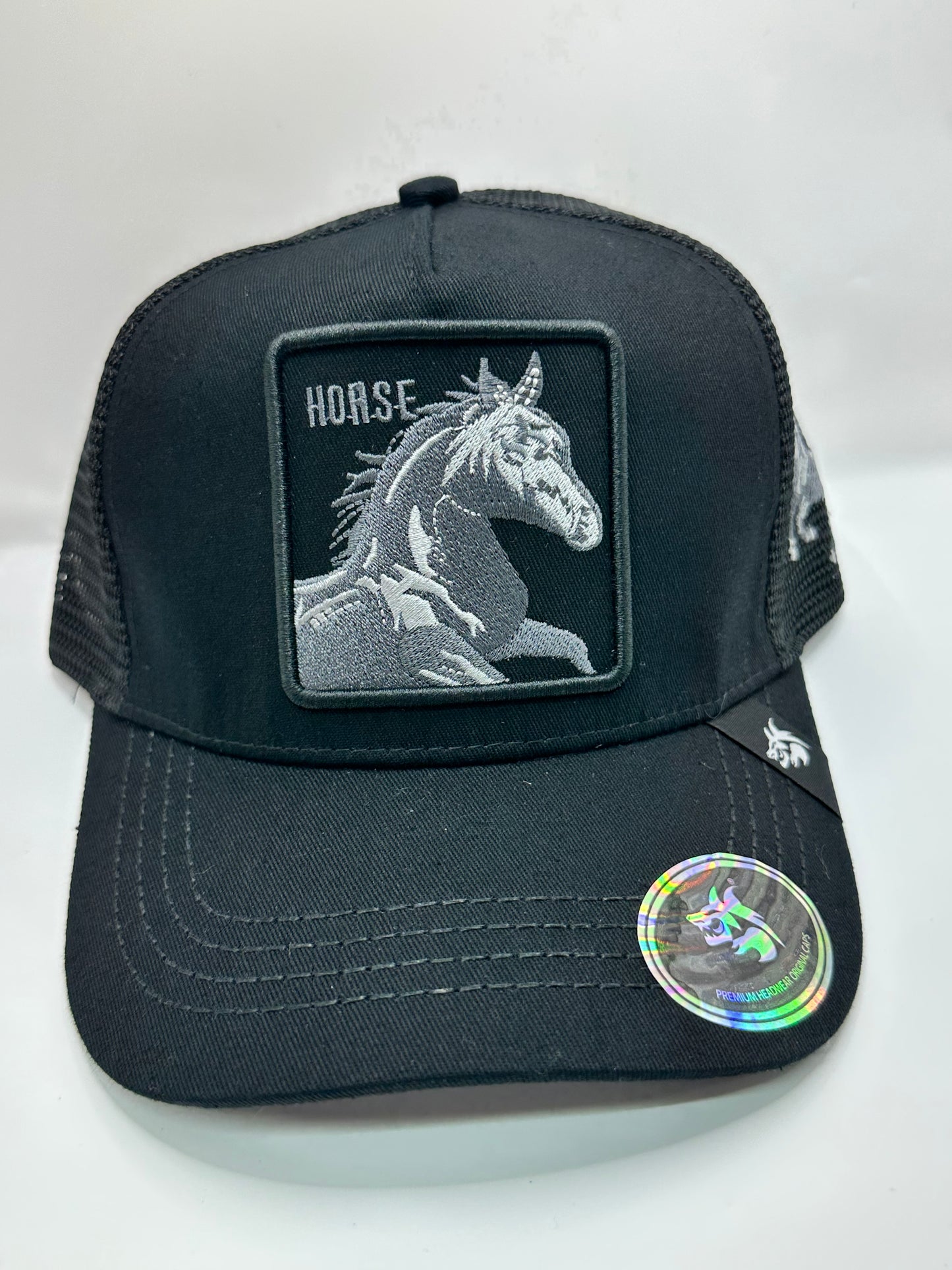 Horse Trucker Caps With Embroidery Animals Patch Four Seasons Snapback Baseball Cap For Men Women Adjustable Visor Hat