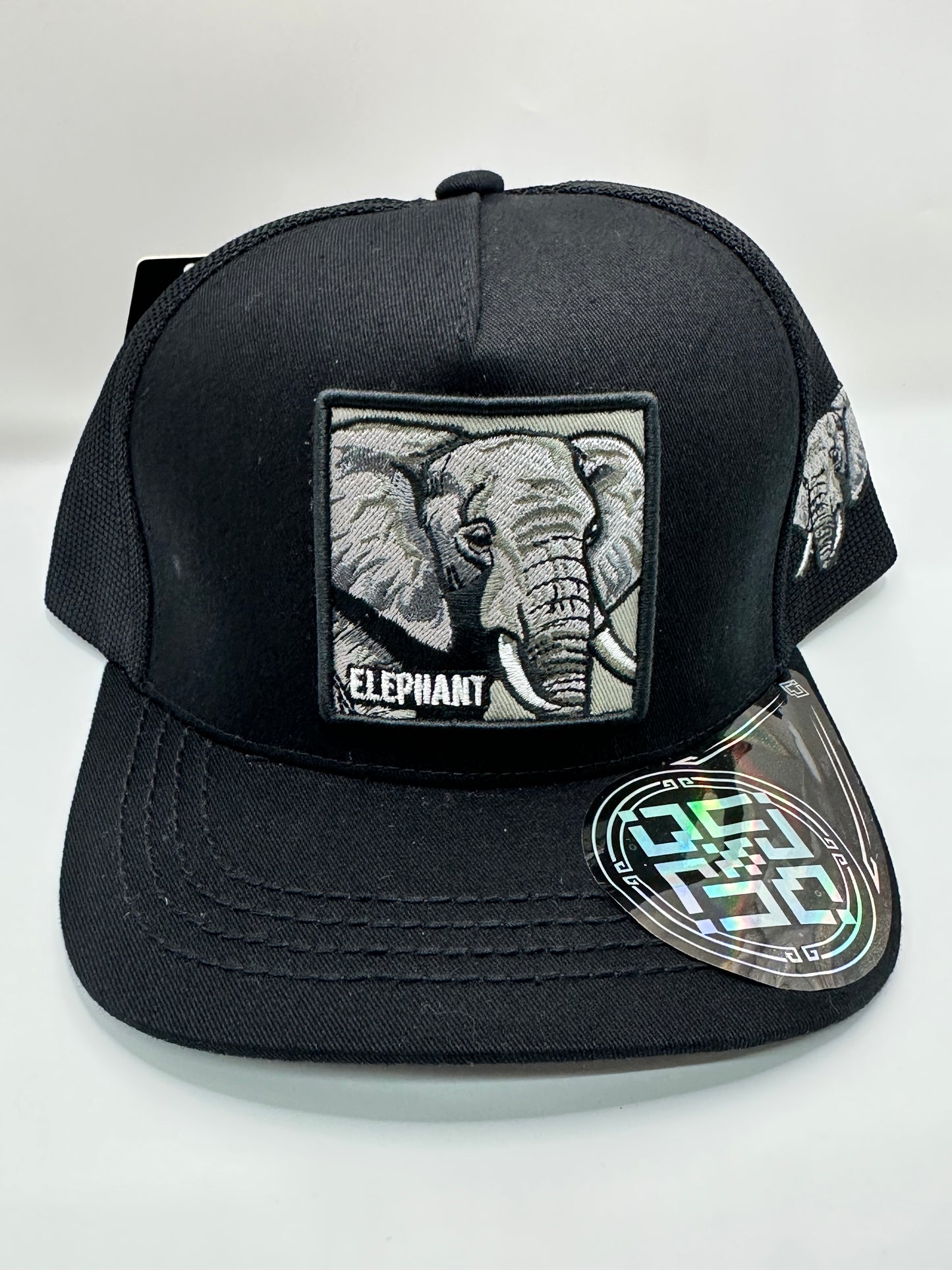 Elephant Trucker Caps With Embroidery Animals Patch Four Seasons Snapback Baseball Cap For Men Women Adjustable Visor Hat